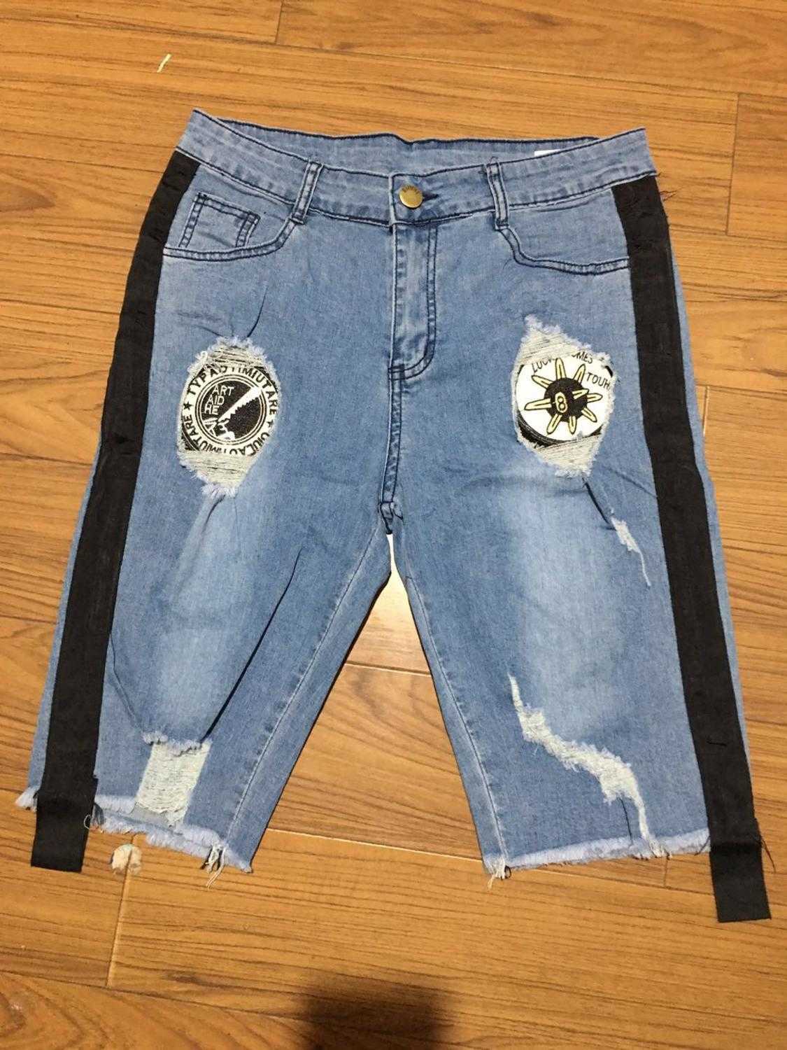 New Men hole embroidered Short jeans Slim knee length male Casual Thin Summer Denim Pants Classic X0621