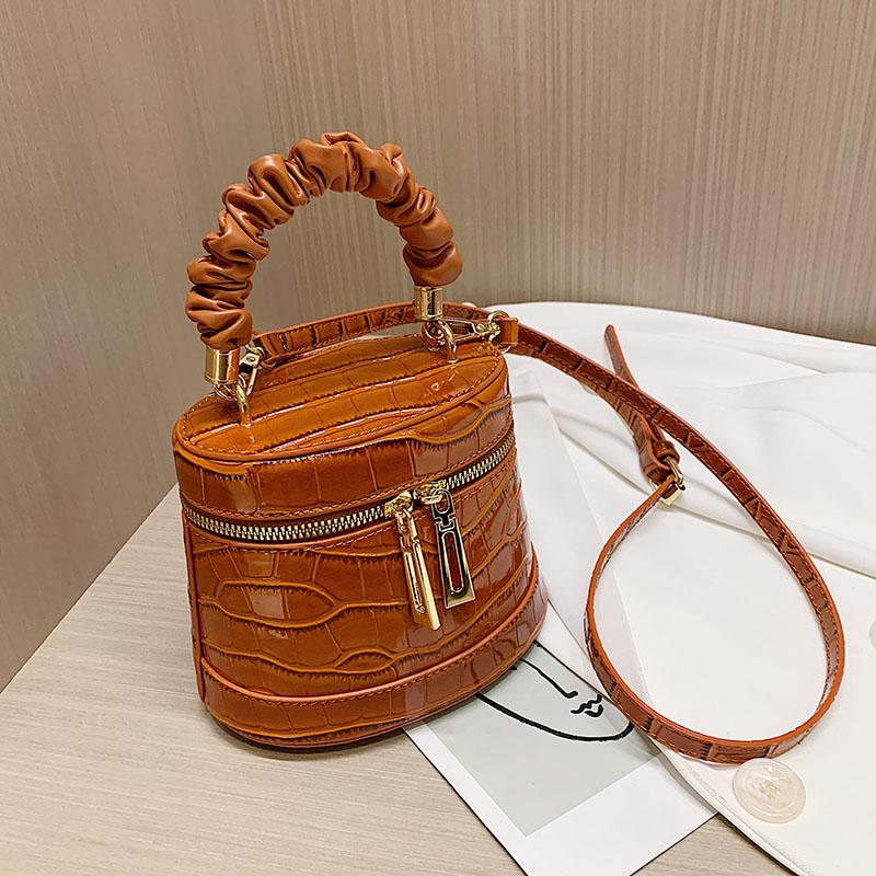Evening Bags Luxury Handbag Women Shoulder Bag Bucket Design Hand For 2021 Stone Pattern Crossbody Femalse Purse, Brown shoulder bag
Evening Bags Luxury Handbag Women Shoulder Bag Bucket Design Hand For 2021 Stone Pattern Crossbody Femalse Purse, Brown shoulder bag