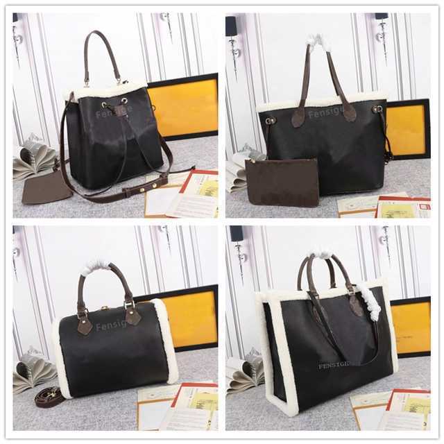New Fashion designer OnTheGo Teddy totes handbags M55420 Big capacity bags Duplex Printing shopping bags M56963 M56966 M56960 M56958, M56958 onthego 41 x 34 x 19cm
New Fashion designer OnTheGo Teddy totes handbags M55420 Big capacity bags Duplex Printing shopping bags M56963 M56966 M56960 M56958, M56958 onthego 41 x 34 x 19cm