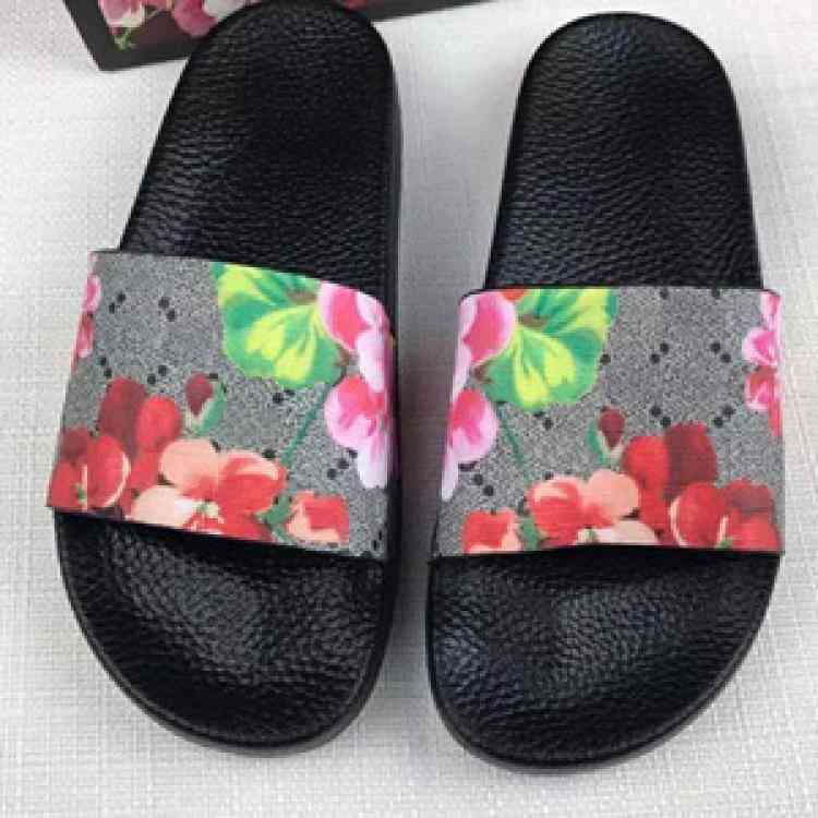 Design adult SLIPPERS Mens sandals women's sandal casual slippers women's slipper for sale, Bee
Design adult SLIPPERS Mens sandals women's sandal casual slippers women's slipper for sale, Bee
