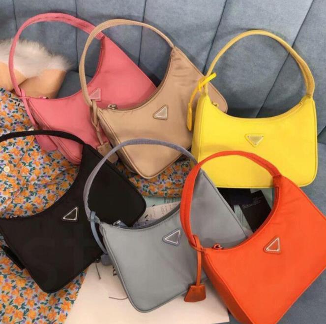 New hobo women Shoulder Bag for women waterproof canvas purse shoulder bag Tote handbags presbyopic purse lady messenger bag wholesale, Red
New hobo women Shoulder Bag for women waterproof canvas purse shoulder bag Tote handbags presbyopic purse lady messenger bag wholesale, Red
