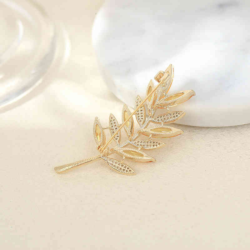 Temperament Personality Diamond Studded Wheat Ear Brooch 2021 Fashion High-grade Women's Fixed Clothes Pin Sweater Accessories