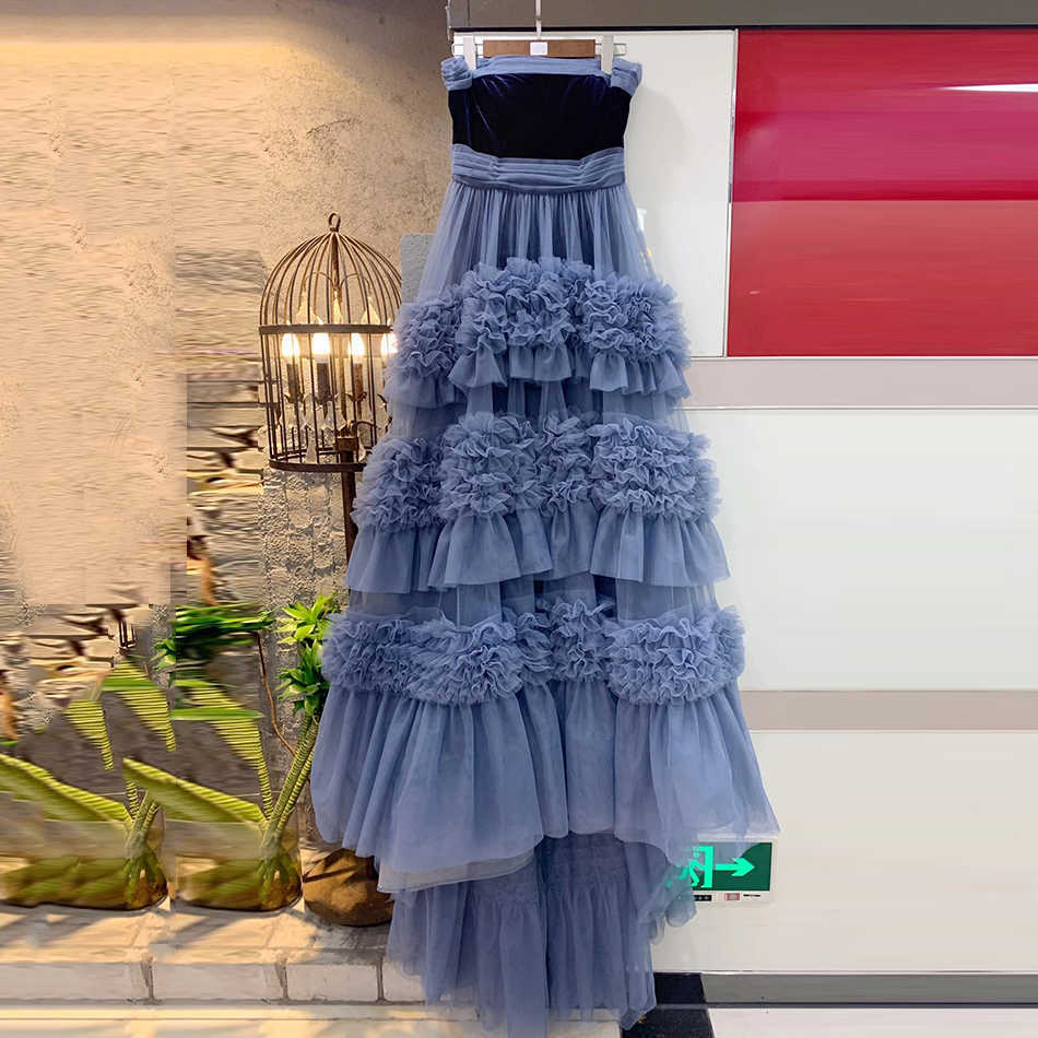 Women's Fluffy Layered Ruffled Strapless High Quality Bridal Dress Irregular Floor Long Stitching Sexy Party 210527