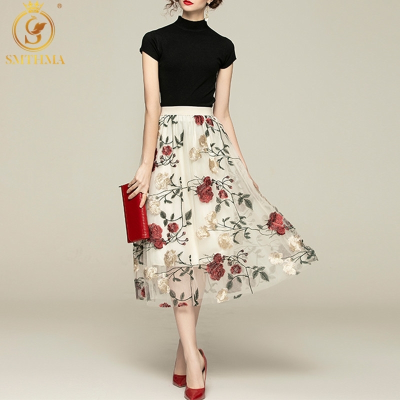 Summer Knitted Short Sleeve Black Tops Two Pieces Set+Elastic Waist Embroidered Big Flower Mesh Skirt Suit 210520, Picture color
Summer Knitted Short Sleeve Black Tops Two Pieces Set+Elastic Waist Embroidered Big Flower Mesh Skirt Suit 210520, Picture color