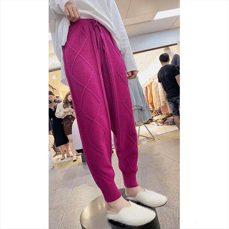 winter thicken harem casual drawstring womens capri twisted knitted femme chic warm female sweater trousers kz871, Black;white
winter thicken harem casual drawstring womens capri twisted knitted femme chic warm female sweater trousers kz871, Black;white