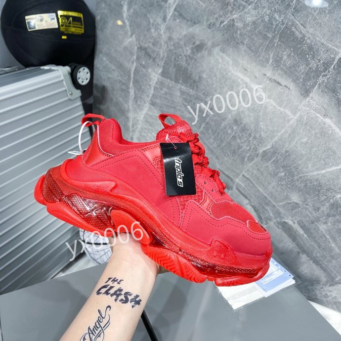 Run Away sneaker calf leather rainbow Luxury Shoe classic runner shoes Hand-finished technical rubber casual sneakers yx211010, Choose the color
Run Away sneaker calf leather rainbow Luxury Shoe classic runner shoes Hand-finished technical rubber casual sneakers yx211010, Choose the color