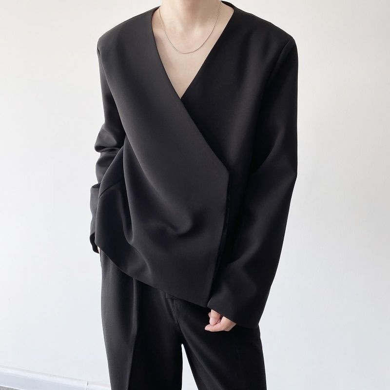 Autumn Personality Men's Collarless Short Suit Coat 2021 New Simple Trend Black Oversized Asymmetric Breasted Clothes Y9248, White;black
Autumn Personality Men's Collarless Short Suit Coat 2021 New Simple Trend Black Oversized Asymmetric Breasted Clothes Y9248, White;black