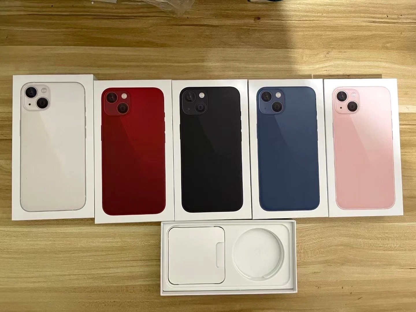 2022 Newly Empty Package Cell Phone Boxes Mobile Phone Box for iPh 12/13 ip 12 13 Pro Max
2022 Newly Empty Package Cell Phone Boxes Mobile Phone Box for iPh 12/13 ip 12 13 Pro Max