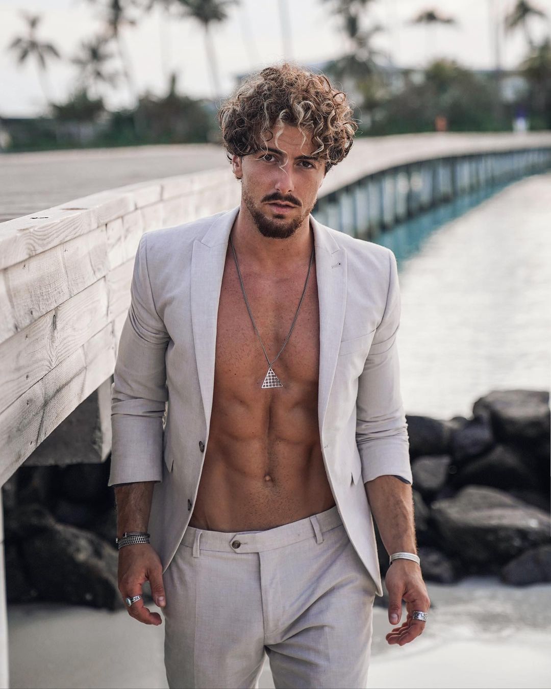 High Quality Summer Beach Tuxedos Slim Fit Groom Wedding Suits Mens Prom Party Outfit Two Pieces (Jacket+Pants)