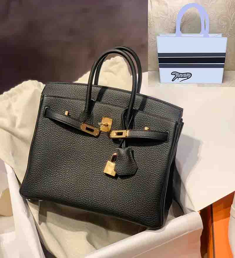 Woman Designers Leather Handbag Luxurys Tote Fashion Hand Bag Cross Body bags Luggage Purse, Grey
Woman Designers Leather Handbag Luxurys Tote Fashion Hand Bag Cross Body bags Luggage Purse, Grey