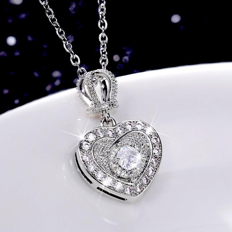 Pendant Necklaces Huitan Luxury Heart Necklace For Women With Crown Design Delicate Bridal Wedding Engagement Party Accessories Trendy Jewel
Pendant Necklaces Huitan Luxury Heart Necklace For Women With Crown Design Delicate Bridal Wedding Engagement Party Accessories Trendy Jewel