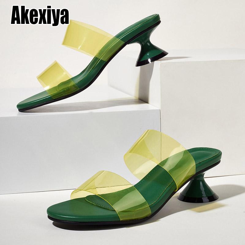Green PVC Jelly Slippers Crystal Open Toe Shoes High Heels Women Transparent Heel Sandals Pumps O280, Black
Green PVC Jelly Slippers Crystal Open Toe Shoes High Heels Women Transparent Heel Sandals Pumps O280, Black