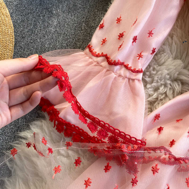 Women Fashion Round Neck Long Flare Sleeve High Waist Slim Embroidered A-line Dress Elegant Clothing Vestidos De Mujer R251 210527