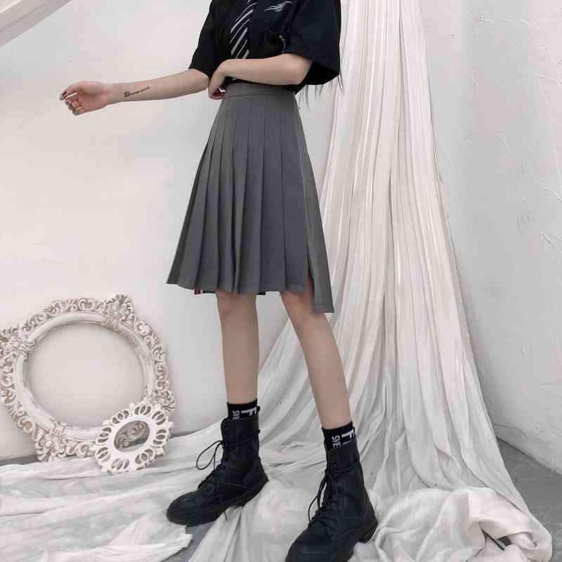 japanese school uniform harajuku women skirts gothic black gry pleated punk high waist plus size 4xl
japanese school uniform harajuku women skirts gothic black gry pleated punk high waist plus size 4xl