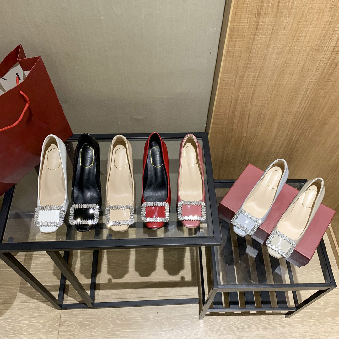 Ms high-heeled sandals stilettos shoes jacket to wear women's wedding party are very ten thousand single shoe heel 7 cm, Customize
Ms high-heeled sandals stilettos shoes jacket to wear women's wedding party are very ten thousand single shoe heel 7 cm, Customize