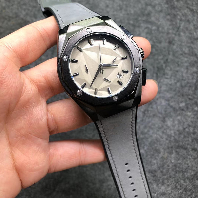 2-1Mens gold watches leather strap screw embedded in rubber case design business models sports luxury fashion brand quartz chronograph, No watch
2-1Mens gold watches leather strap screw embedded in rubber case design business models sports luxury fashion brand quartz chronograph, No watch