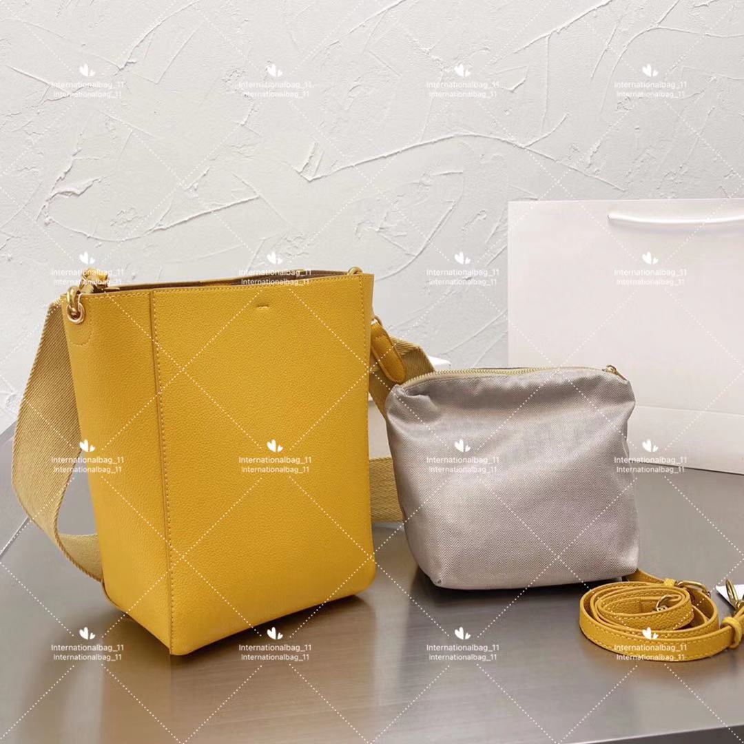 Multi-color fashion bucket bags with large volume solid color ladies casual leather shoulder bag slanting across the back for shopping
Multi-color fashion bucket bags with large volume solid color ladies casual leather shoulder bag slanting across the back for shopping
