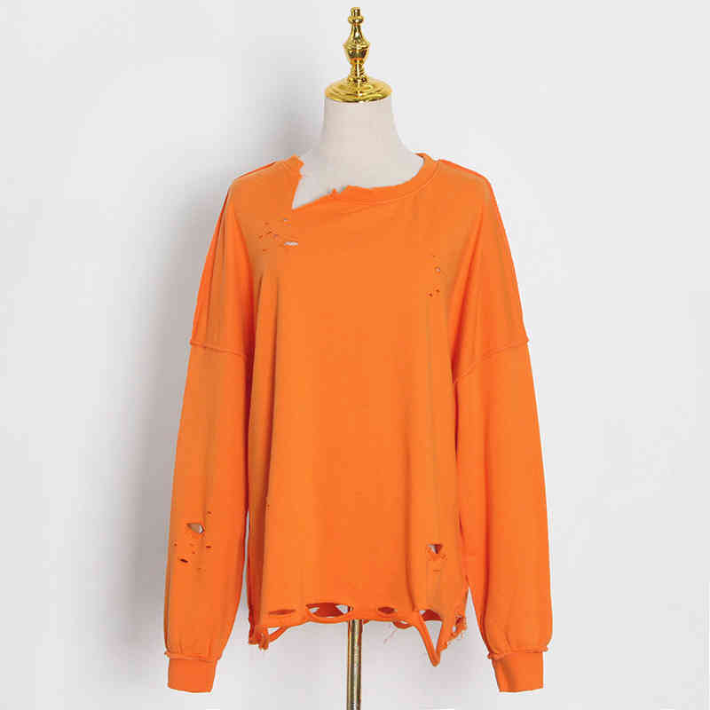 VGH White Streetwear Loose Tops For Women O Neck Long Sleeve Patchwork Hole Hollow Out Casual Sweatshirts Female Fashion New 210421