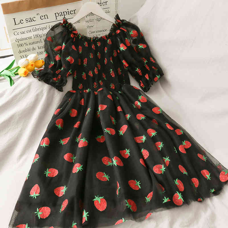 Sequins Strawberry Dress Women Printed High Waist Mid-length Mesh Female Elegant Party Dress Puff Sleeve Princess Women Dress 210409