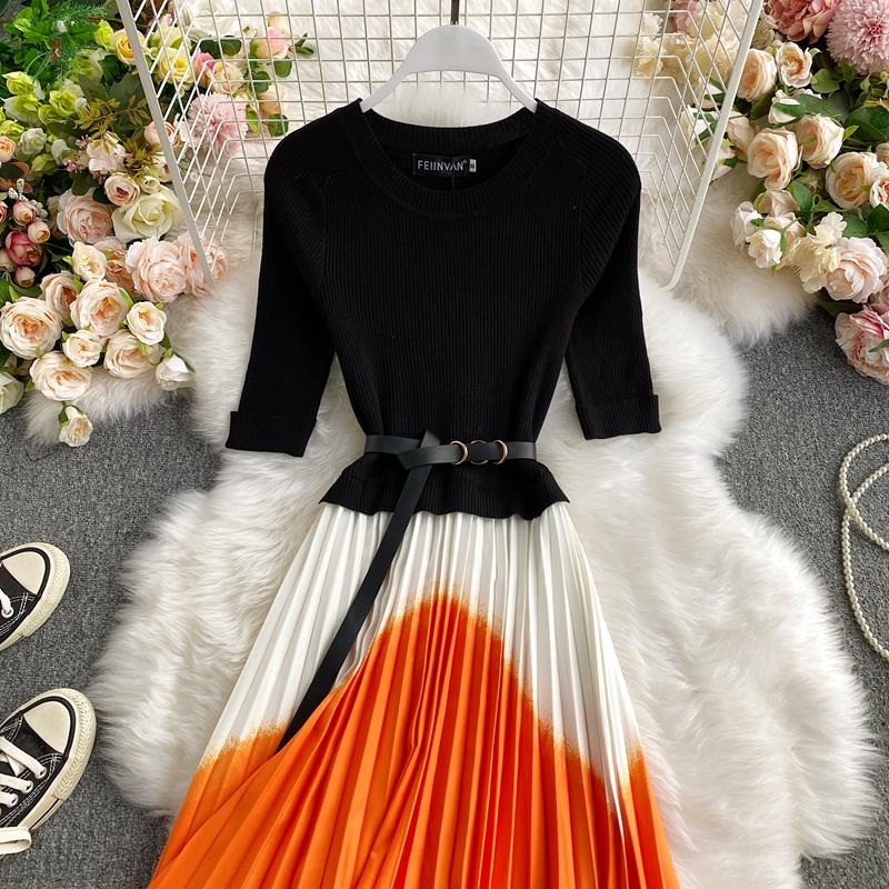 Long Sleeve Knitted Stitching Round Neck Pleated Dress Women 1012 Casual Dresses