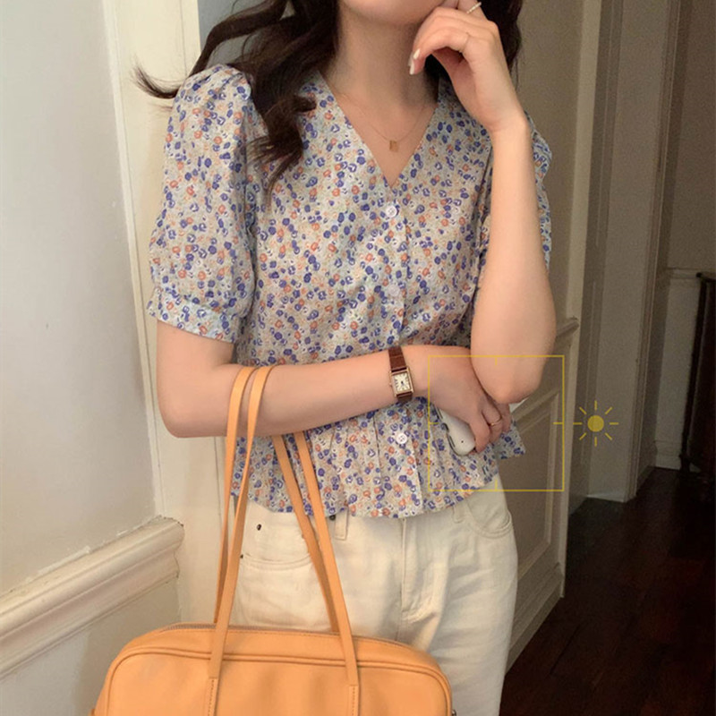 2colors Korean Style V neck Floral Short Sleeve Shirt Summer Vintage Cotton Blouse (X1910) 210423