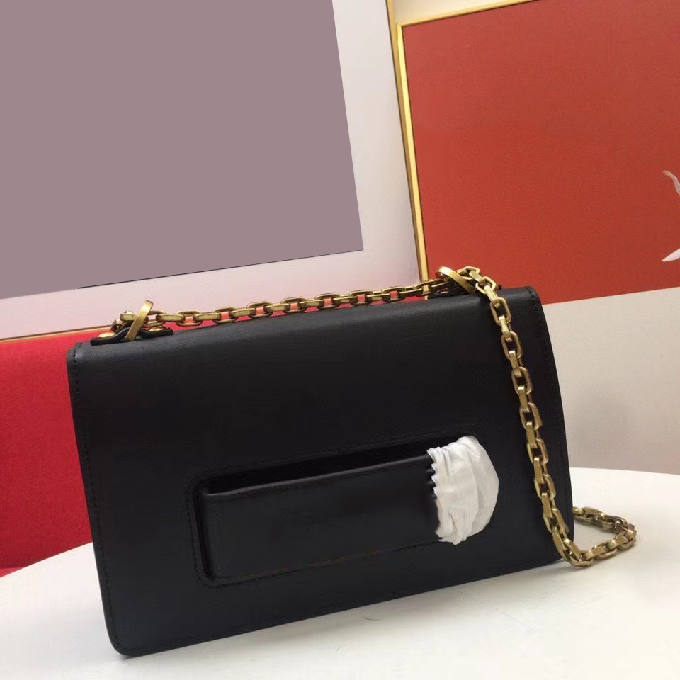 80% Off Outlet Store Designer Women's Bag Leather Chain Bags Handbag Tote-bag New Ladies wallet for Women with metal, Black
80% Off Outlet Store Designer Women's Bag Leather Chain Bags Handbag Tote-bag New Ladies wallet for Women with metal, Black