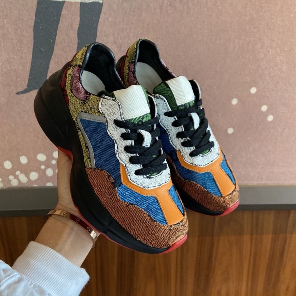 Men's and women's casual shoes, printed retro personality stitching, lace thick soles in 3 colors, sizes 36-44, Box
Men's and women's casual shoes, printed retro personality stitching, lace thick soles in 3 colors, sizes 36-44, Box