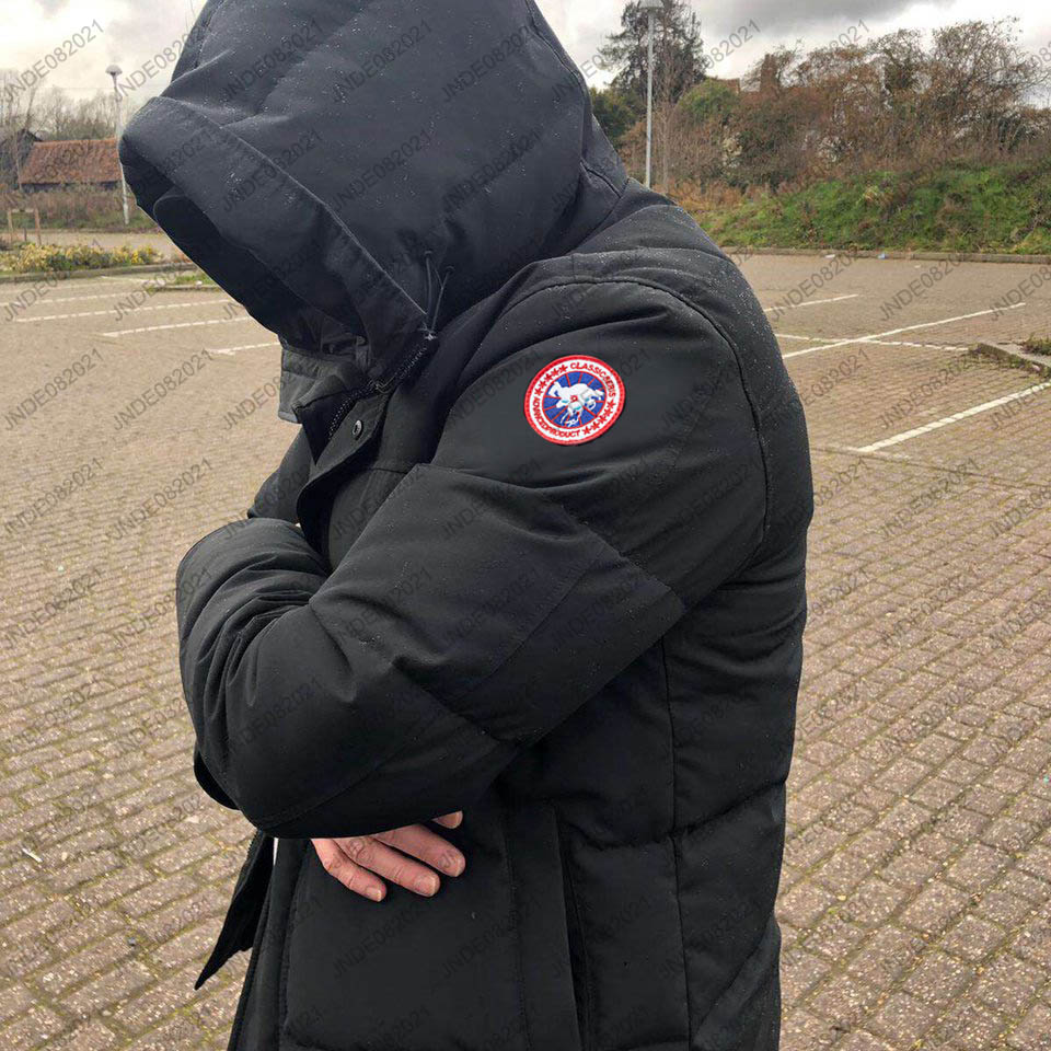 classic series usa canada winter mens warm down coat women's men's downs parkas hiver hommes doudoune manteau hooded jacket design, Black
classic series usa canada winter mens warm down coat women's men's downs parkas hiver hommes doudoune manteau hooded jacket design, Black
