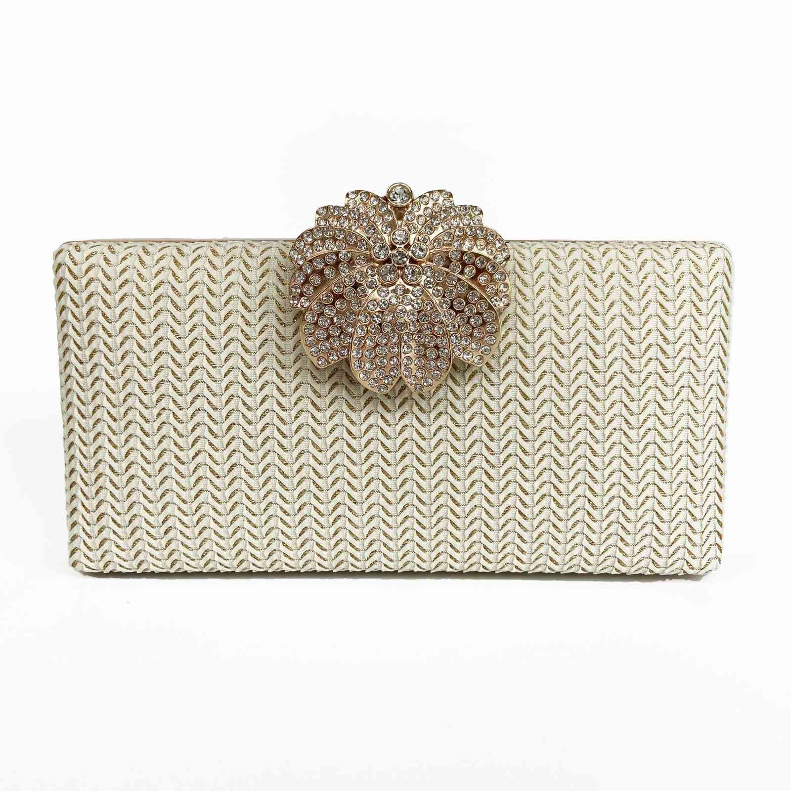 Diamond Flower Lock Evening Bag Elegant Women Party Purse and Handbag Wedding Clutch Bag Banquet Female Shoulder Bag ZD1881, Black
Diamond Flower Lock Evening Bag Elegant Women Party Purse and Handbag Wedding Clutch Bag Banquet Female Shoulder Bag ZD1881, Black