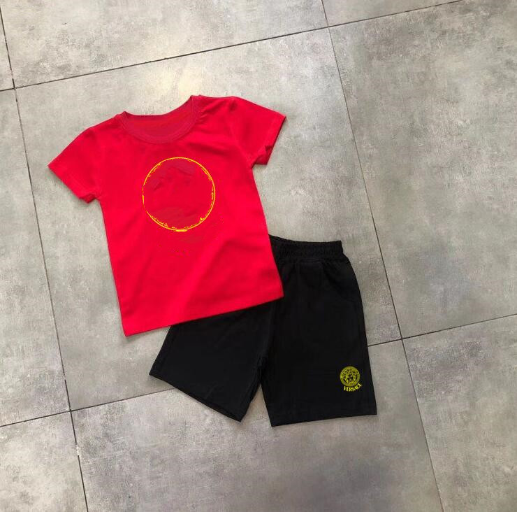 2021 Summer Clothing Sets Boys T-Shirt Golden Avatar Designer Kids Clothes Girl Sports Two-piece Round Neck Short sleeve Pants 2-7 Years, White
2021 Summer Clothing Sets Boys T-Shirt Golden Avatar Designer Kids Clothes Girl Sports Two-piece Round Neck Short sleeve Pants 2-7 Years, White