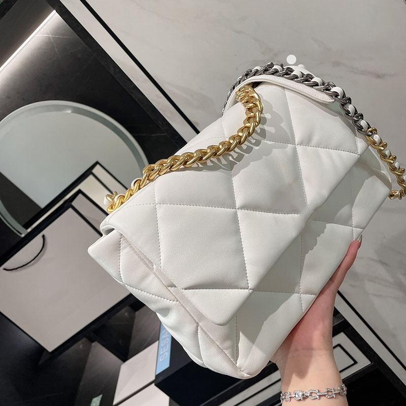 2021 Jumbo Shoulder Bag 19 Series Womens Famous Designers Crossbody Classic Flap Large Capacity Shopping Deauville Double Chains Quilted Luxury_Handbag 30C, Black
2021 Jumbo Shoulder Bag 19 Series Womens Famous Designers Crossbody Classic Flap Large Capacity Shopping Deauville Double Chains Quilted Luxury_Handbag 30C, Black