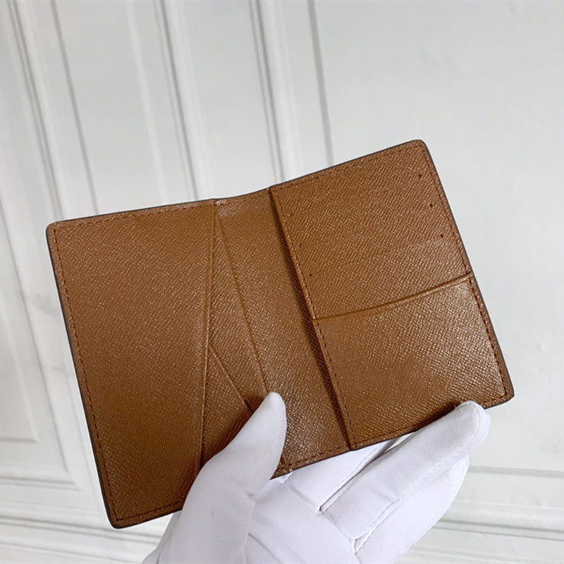 Top Quality Men's Designer With Box Holder Mens Passport Wallet Men's Card Leather Women Purse Covers For Passports, Black flower
Top Quality Men's Designer With Box Holder Mens Passport Wallet Men's Card Leather Women Purse Covers For Passports, Black flower