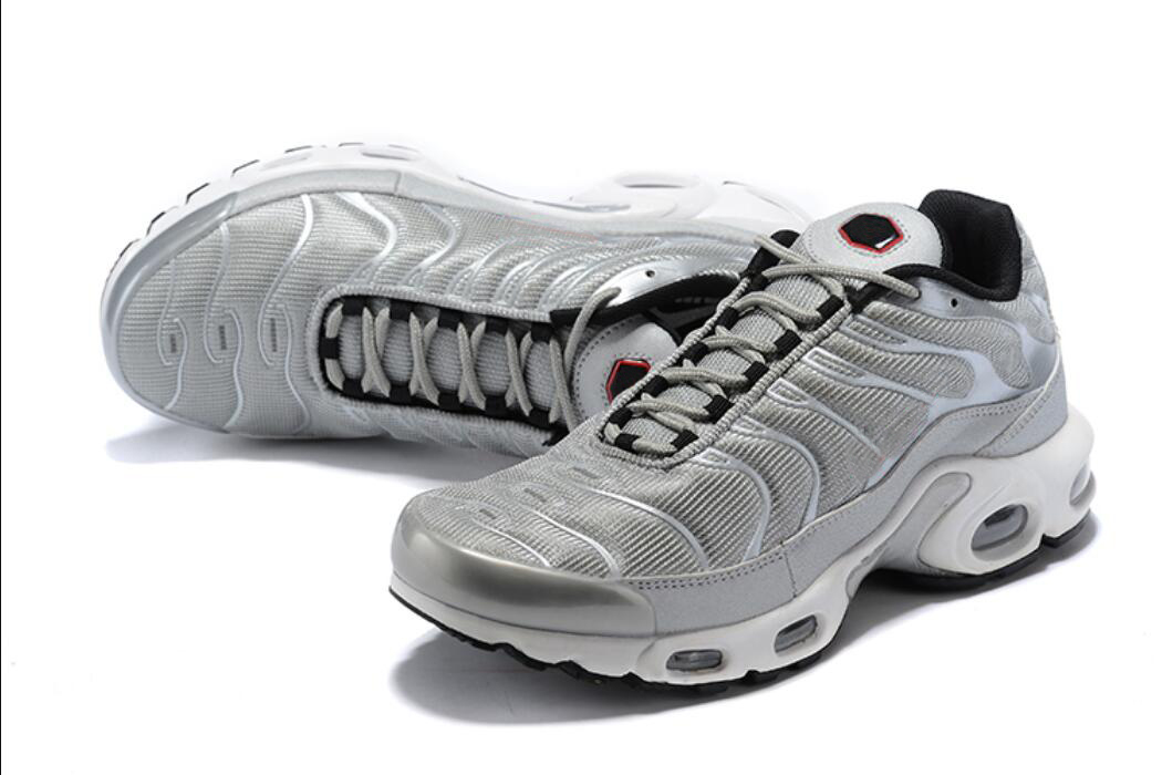 Tn Plus Mens Running Shoes University Red Black Silver ATLANTA Pink Fade Oreo Mean Green Tns Sports Trainers Sneakers 852630 023, Customize
Tn Plus Mens Running Shoes University Red Black Silver ATLANTA Pink Fade Oreo Mean Green Tns Sports Trainers Sneakers 852630 023, Customize