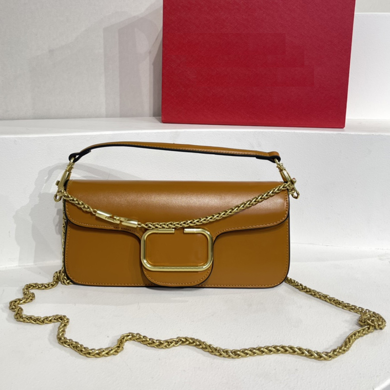 Luxury Women's Brand Handbag Designer Shoulder Bags Luxurys Designers Crossbody Messenger Bag 2022 Fashion Classic Handbags For Women, Black
Luxury Women's Brand Handbag Designer Shoulder Bags Luxurys Designers Crossbody Messenger Bag 2022 Fashion Classic Handbags For Women, Black