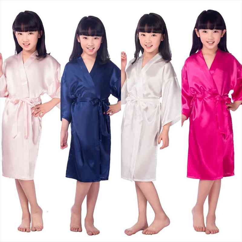 B16811 Silk Kid Robe Kimono Robes Bridesmaid Dress Children Bathrobe Sleepwear Baby Clothes Childrens Bathrobe, Black;red
B16811 Silk Kid Robe Kimono Robes Bridesmaid Dress Children Bathrobe Sleepwear Baby Clothes Childrens Bathrobe, Black;red