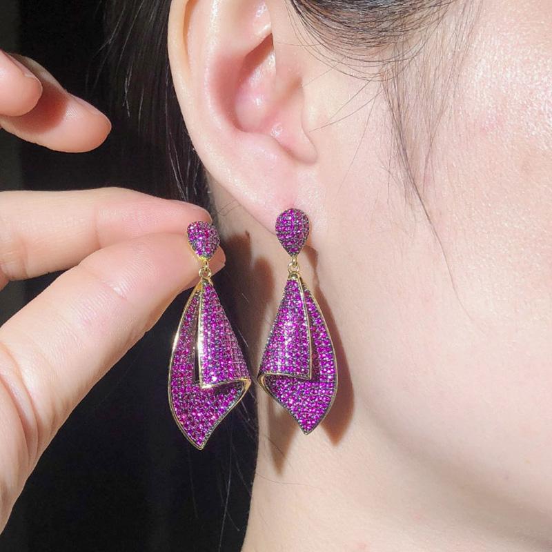 Pera Luxury Quality Rose Red CZ Zircon Elegant Conch Shape Dubai Gold Drop Earrings For Women Wedding Party 925 Jewlery E545 Dangl