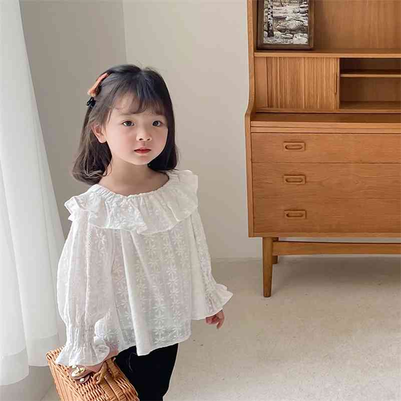 Spring fashion Double layer jacquard shirt for girls Korean style cute flower embroidery long sleeve Tops clothings 210708, White
Spring fashion Double layer jacquard shirt for girls Korean style cute flower embroidery long sleeve Tops clothings 210708, White