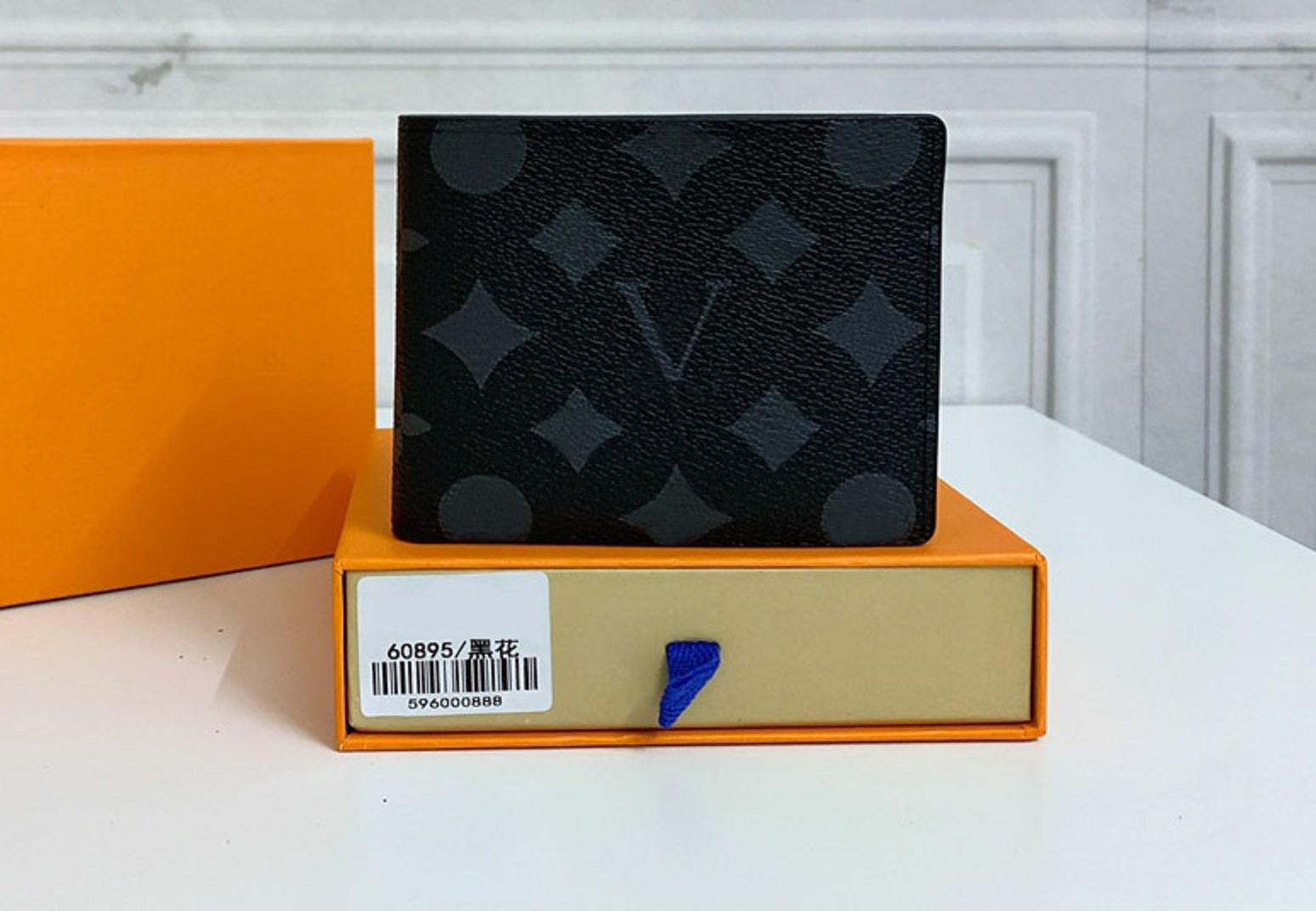 2021 Fashion flowers designer wallets luxurys Mens Womens leather bags High Quality Classic Letters Key coin Purse Original Box Plaid card holder M60895, Flowers & digram
2021 Fashion flowers designer wallets luxurys Mens Womens leather bags High Quality Classic Letters Key coin Purse Original Box Plaid card holder M60895, Flowers & digram