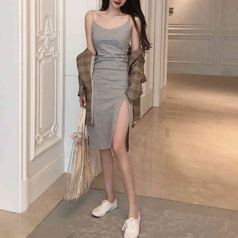 Summer Vintage Sexy Solid Black Slit Strap Dress Women High Waist Knee Length Sleeveless Slim Casual Dresses Lady D12701X 210416