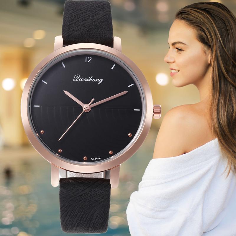 Wristwatches Fashion Luxury Ultrasonic Ladies Round Dial Belt Watch Roman Numeral Quartz Movement Dropship Relogio Feminino, White
Wristwatches Fashion Luxury Ultrasonic Ladies Round Dial Belt Watch Roman Numeral Quartz Movement Dropship Relogio Feminino, White