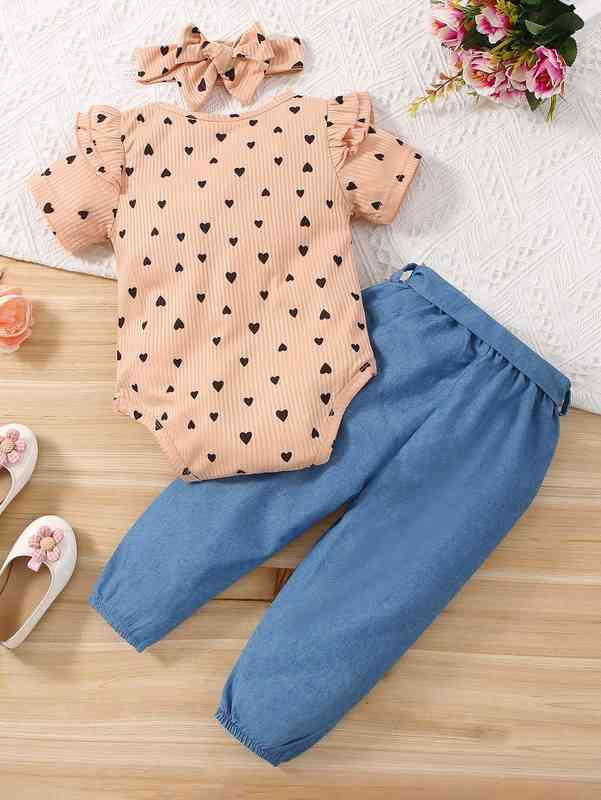 Baby Heart Print Ruffle Trim Bodysuit & Belted Pants With Headband SHE