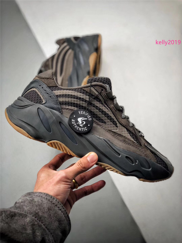 700 Best V2 Geode Vanta Wave Runner Solid Grey 3M Reflective Kanye West Men Run…