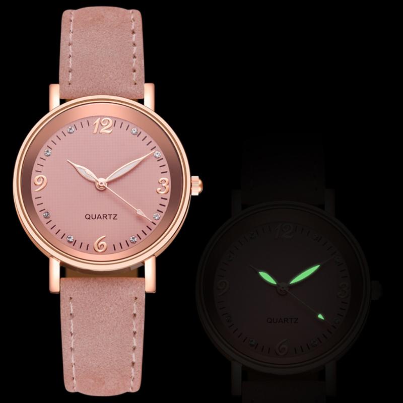 Wristwatches 2023Women Luxury Quartz Bracele Watch Alloy Ladies Casual Stainless Steel Dial Wirstwatch Christmas Gift Oologi Donna
Wristwatches 2023Women Luxury Quartz Bracele Watch Alloy Ladies Casual Stainless Steel Dial Wirstwatch Christmas Gift Oologi Donna