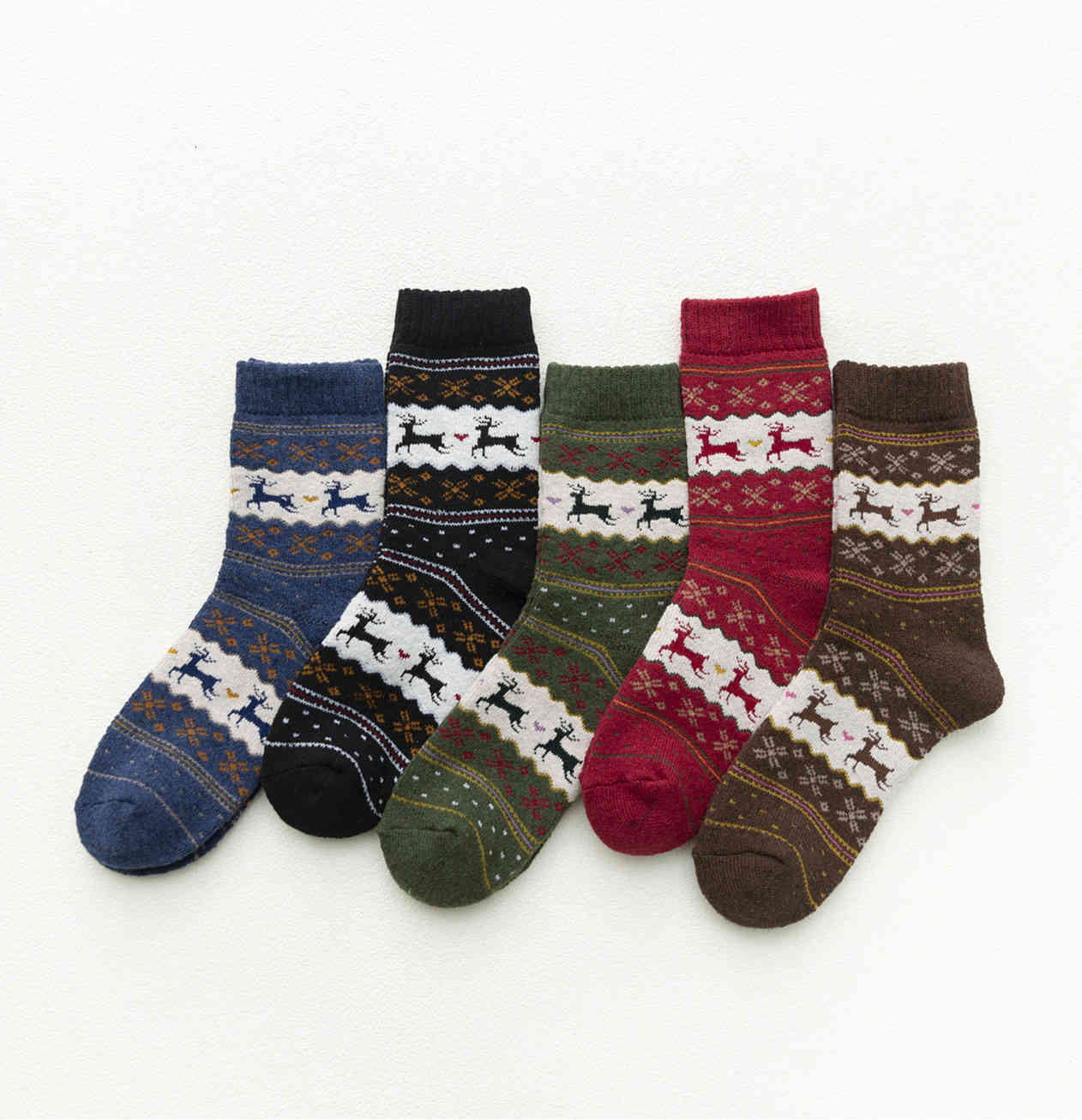 socks autumn and winter thickened women's medium terry christmas deer rabbit wool, Black;white
socks autumn and winter thickened women's medium terry christmas deer rabbit wool, Black;white