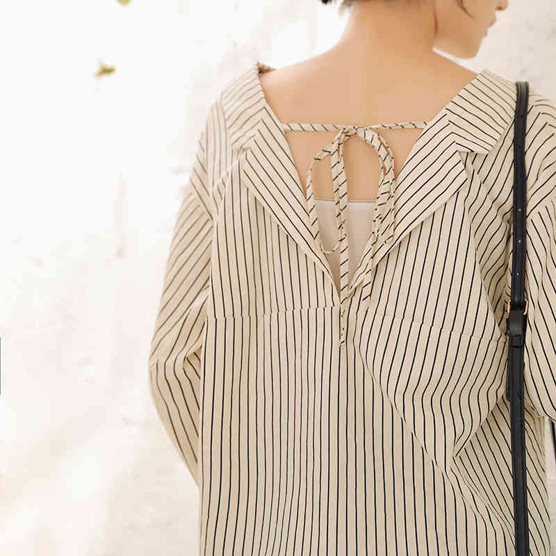 Chic Backless Striped Blouse Women V Neck Batwing Long Sleeve Loose Shirt Lady Bow Tie Ladies Tops Blusa Feminina 210508