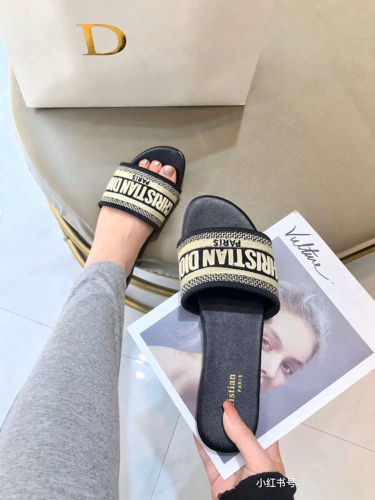 flip flop spring and d family letter embroidery one word drag summer fairy wind wear cool women flat bottom goods, Black
flip flop spring and d family letter embroidery one word drag summer fairy wind wear cool women flat bottom goods, Black