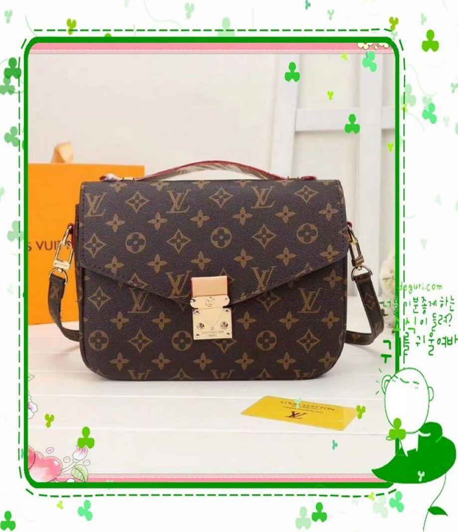 LV LOUIS BAG VITTON POCHETTE M40780 WOMEN Leather Fashion Messenger Bag Handbag Designer Luxury Fashion Shoulder Bag Messenger
LV LOUIS BAG VITTON POCHETTE M40780 WOMEN Leather Fashion Messenger Bag Handbag Designer Luxury Fashion Shoulder Bag Messenger