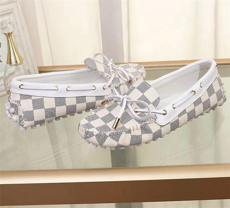 Fashion Women's Dress shoes Ladies classic breathable Top Quality loafers shoe Leather sneakers Woman casual comfortable designer leisure boat shoes L60437, A box
Fashion Women's Dress shoes Ladies classic breathable Top Quality loafers shoe Leather sneakers Woman casual comfortable designer leisure boat shoes L60437, A box