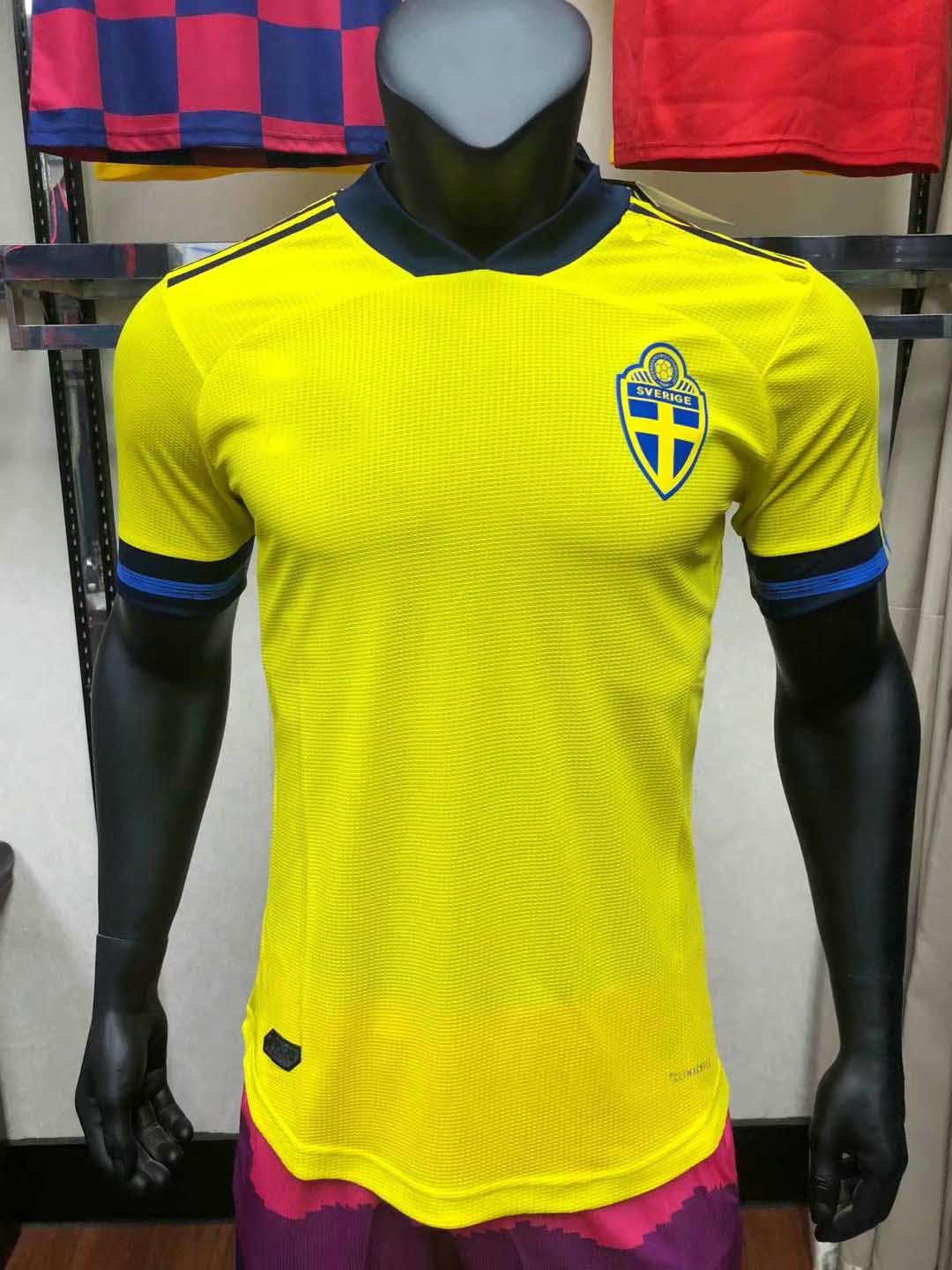 FANS PLAYER VERSION Sweden 2021 soccer jersey IBRAHIMOVIC LARSSON ISAK FORSBERG 20 21 football shirts CLAESSON men kids kit KULUSEVSKI OLSSON maillot uniform, Player + patch
FANS PLAYER VERSION Sweden 2021 soccer jersey IBRAHIMOVIC LARSSON ISAK FORSBERG 20 21 football shirts CLAESSON men kids kit KULUSEVSKI OLSSON maillot uniform, Player + patch
