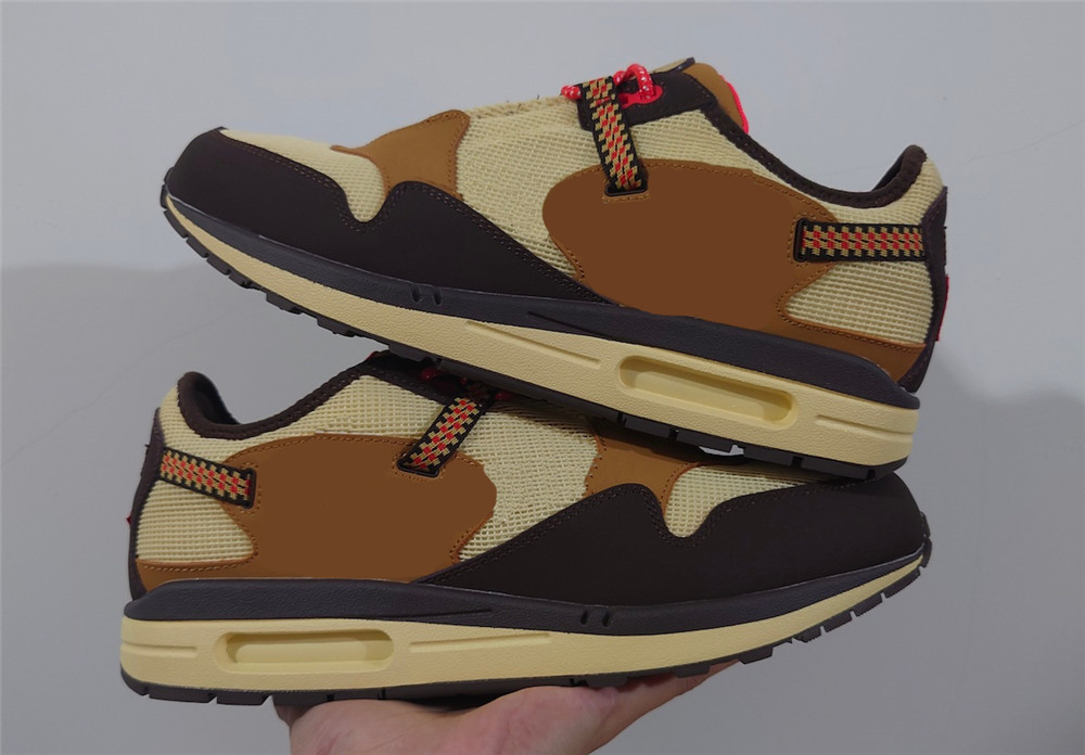 Travis Scott x 1 Baroque Brown Shoes Wheat Fragment 1S OG SP High Low Military Blue Lemon Drop Chile Red Men Women Outdoor Sports Sneaker Tr
Travis Scott x 1 Baroque Brown Shoes Wheat Fragment 1S OG SP High Low Military Blue Lemon Drop Chile Red Men Women Outdoor Sports Sneaker Tr